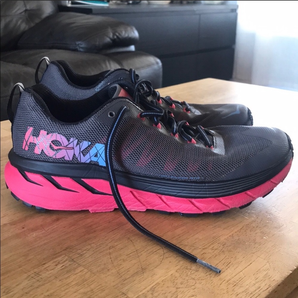 Hoka One One W challenger ATR
